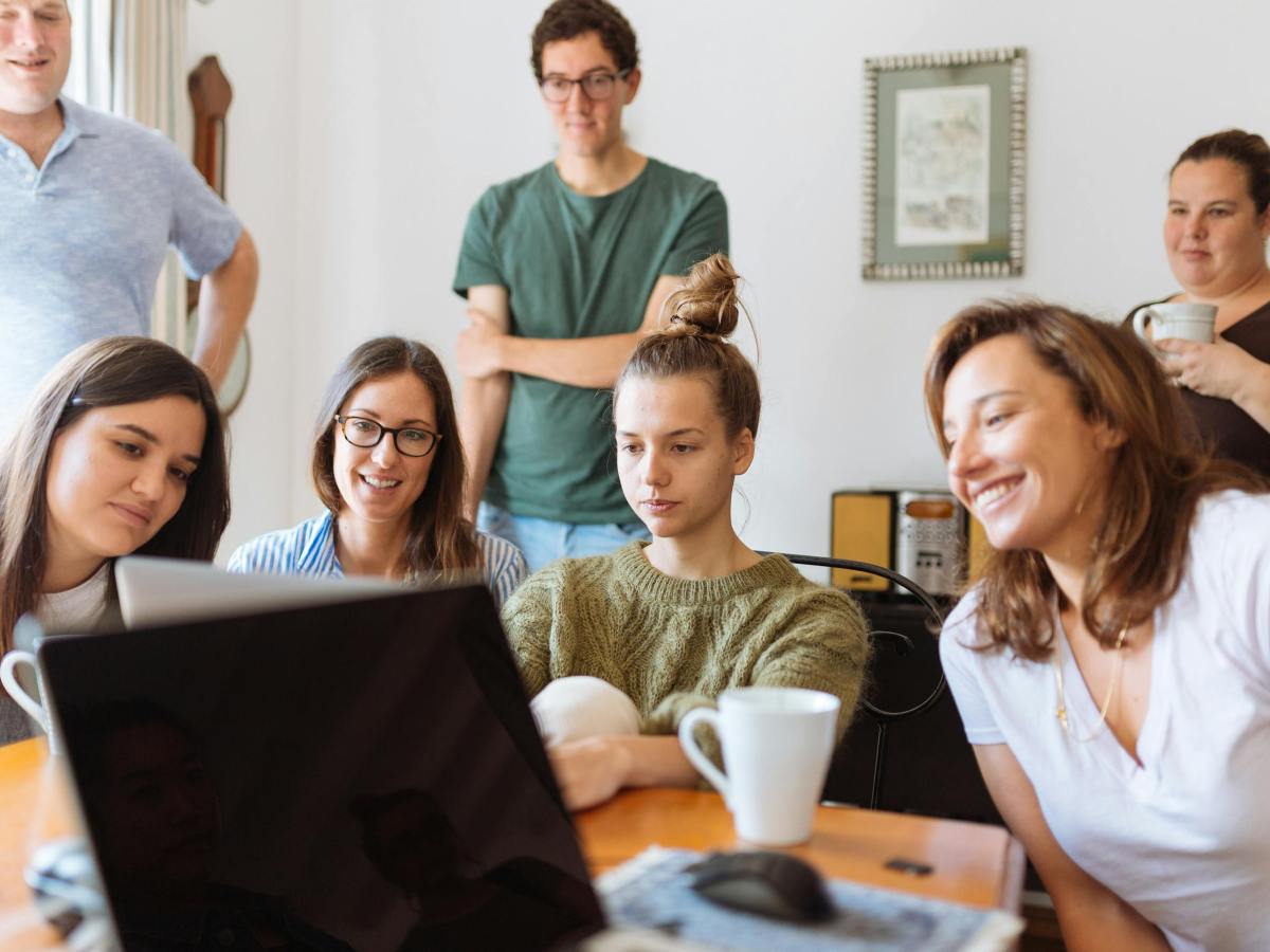 Englannin pronominit ja kolme&nbsp;solmukohtaa